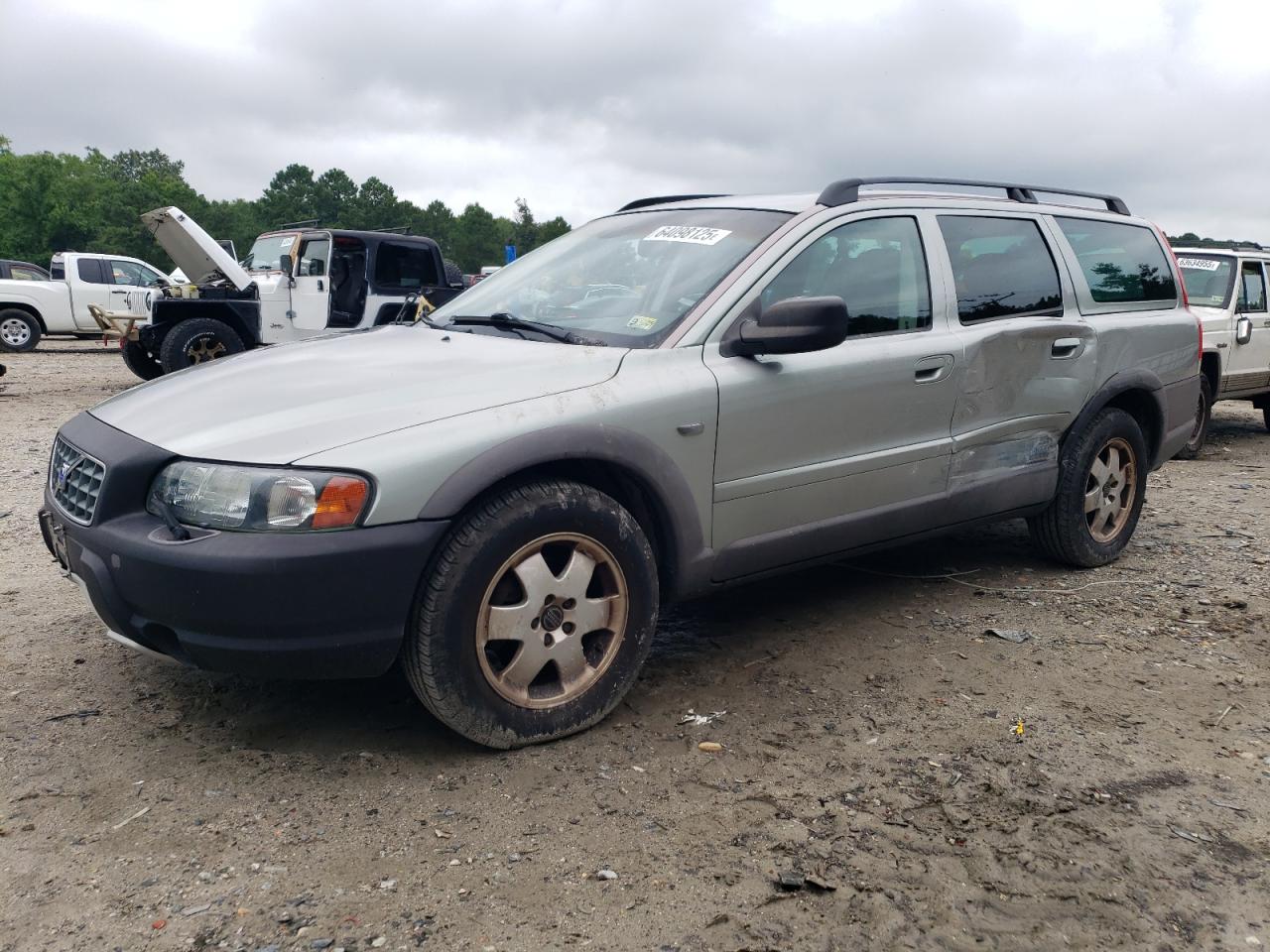 VOLVO XC70 2004