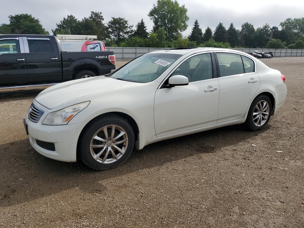 INFINITI G35 2008