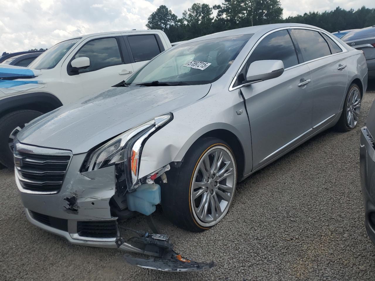 CADILLAC XTS LUXURY 2018