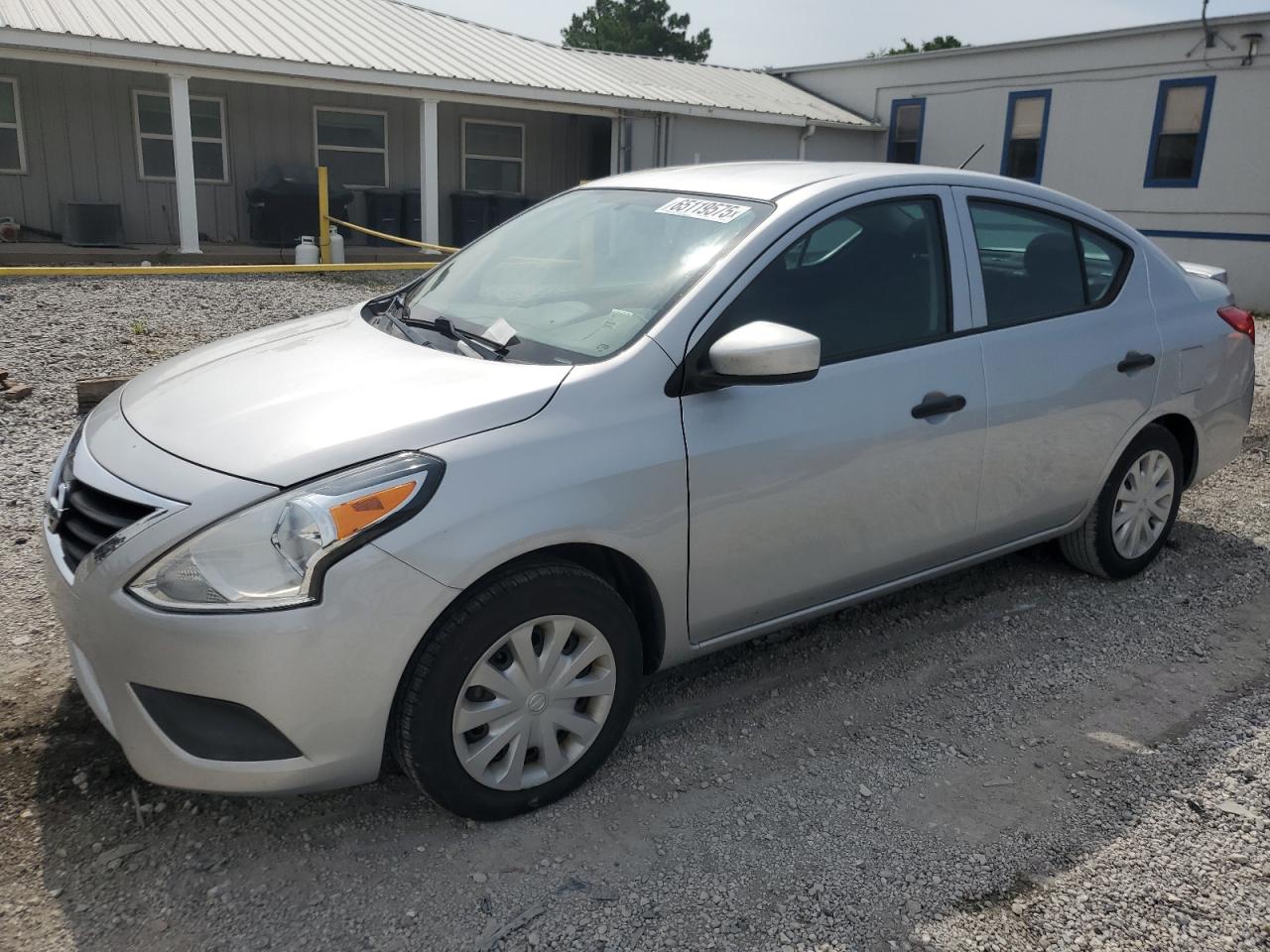 NISSAN VERSA S 2019