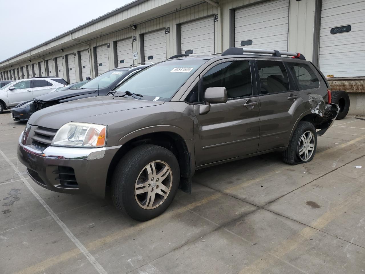 MITSUBISHI ENDEAVOR X 2004