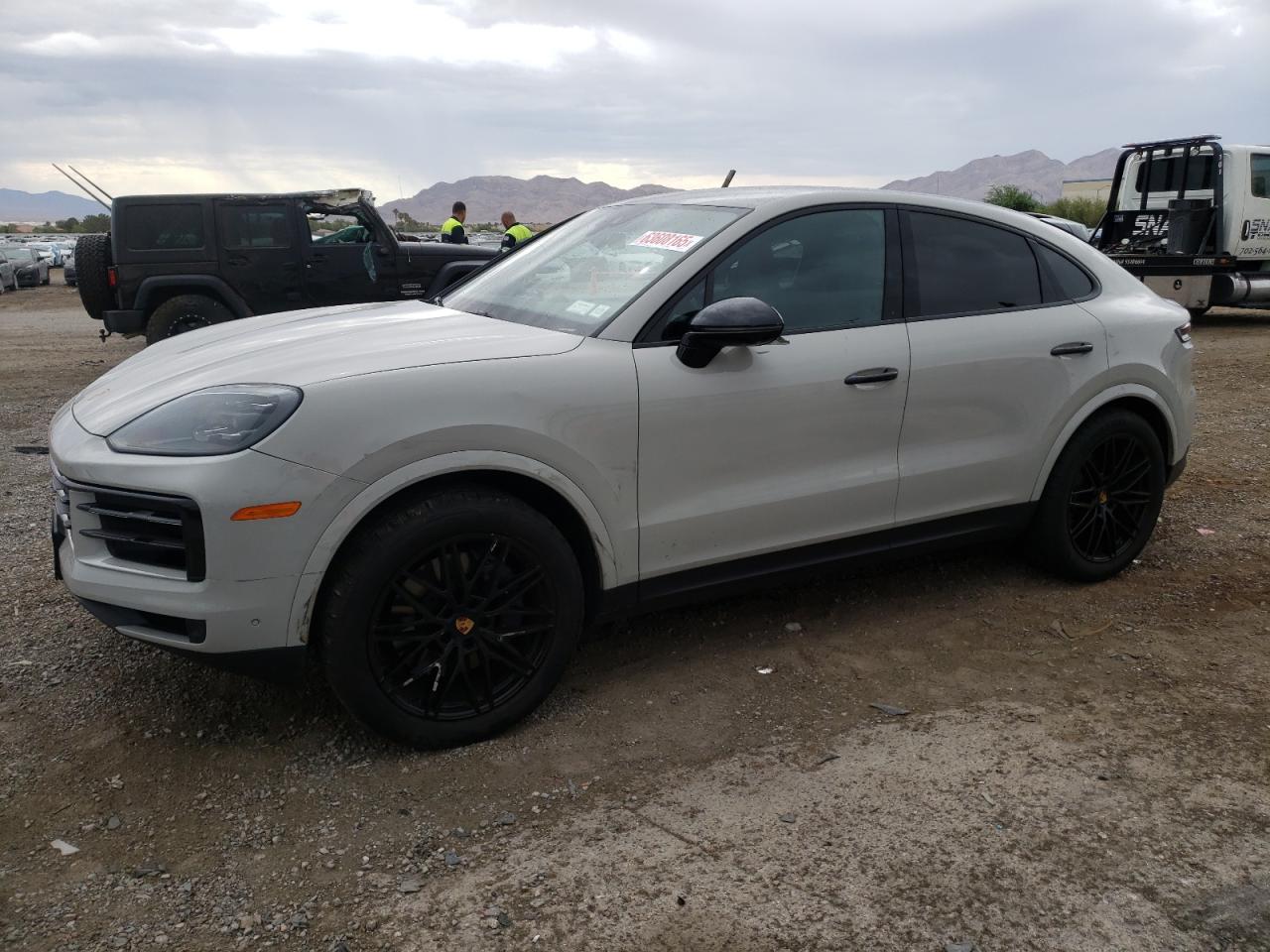PORSCHE CAYENNE CO 2024