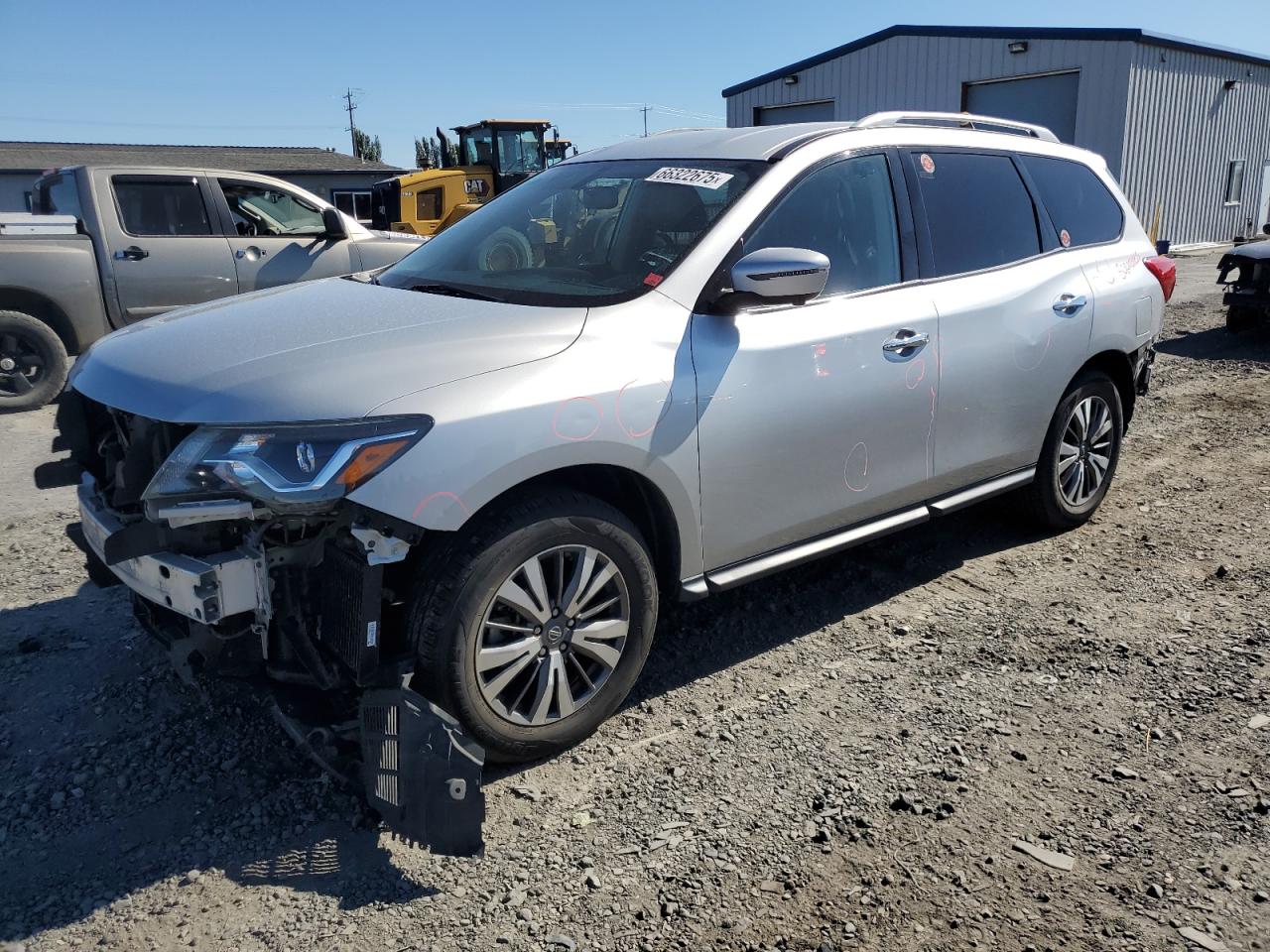 NISSAN PATHFINDER 2017