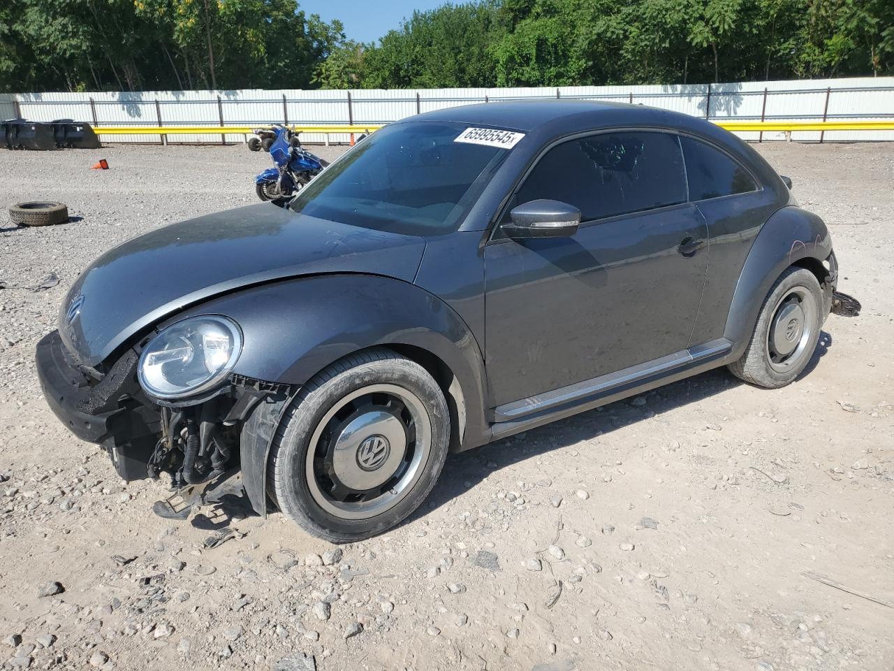 VOLKSWAGEN BEETLE 2016