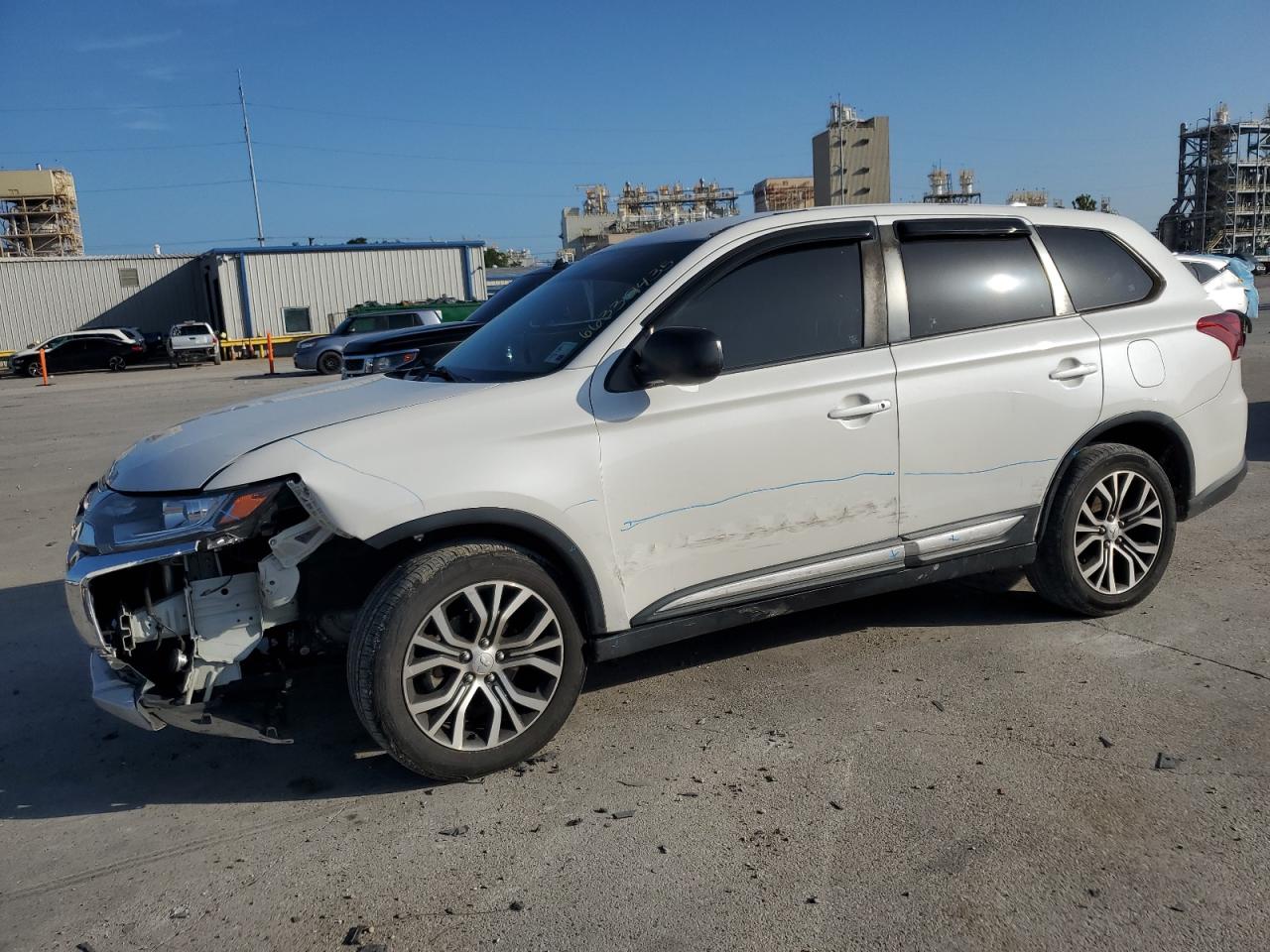 MITSUBISHI OUTLANDER 2018