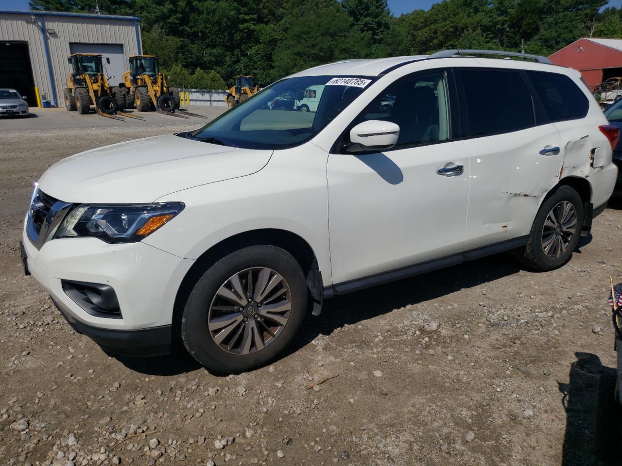 NISSAN PATHFINDER 2019