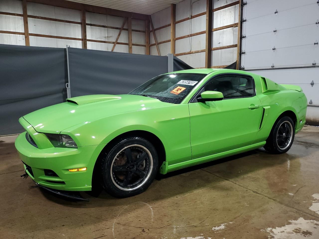 FORD MUSTANG 2014