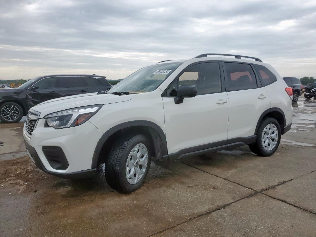SUBARU FORESTER 2021