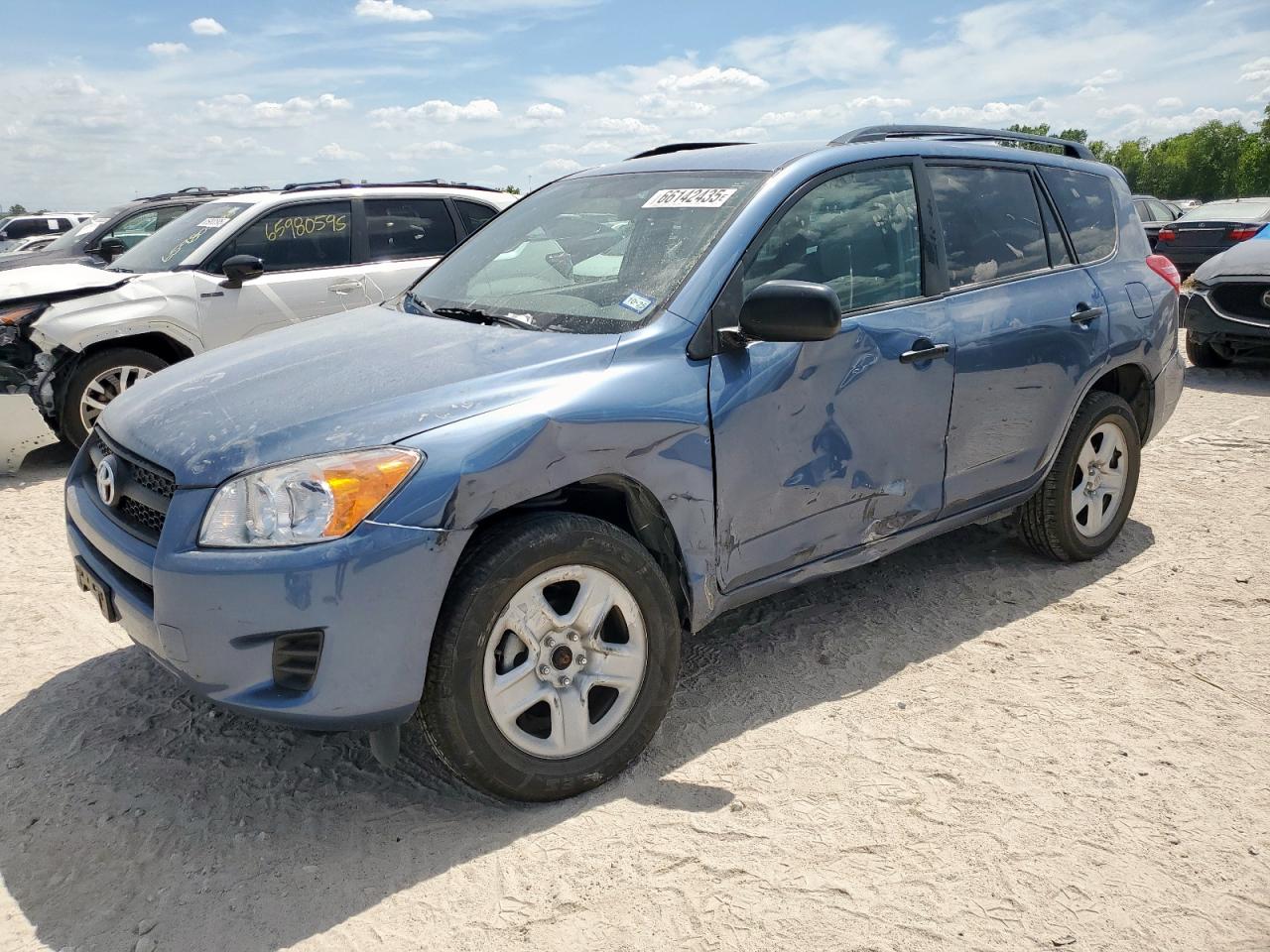 TOYOTA RAV4 2010