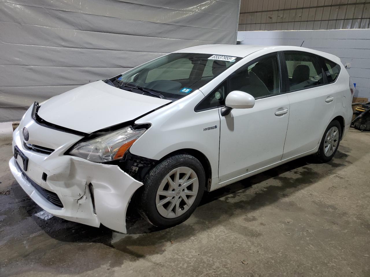 TOYOTA PRIUS V 2014