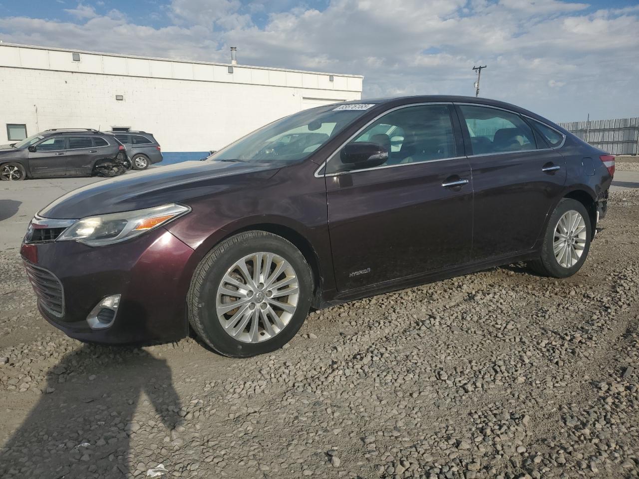 TOYOTA AVALON HYB 2013
