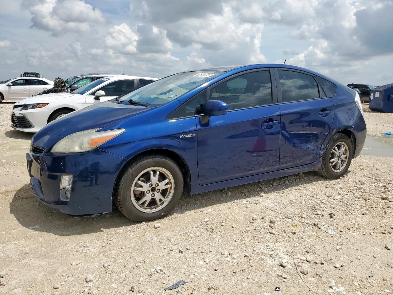 TOYOTA PRIUS 2011