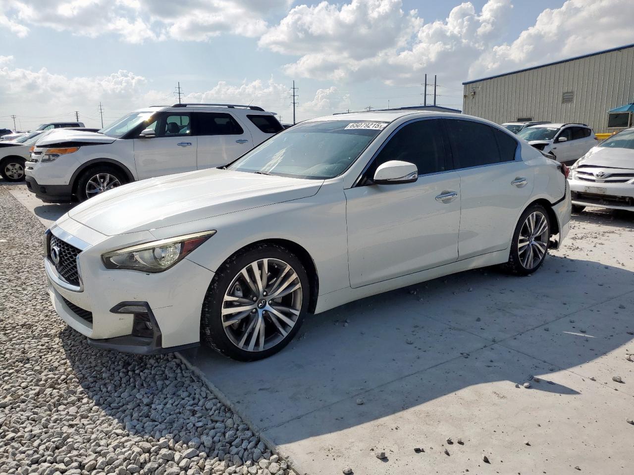 INFINITI Q50 LUXE 2018
