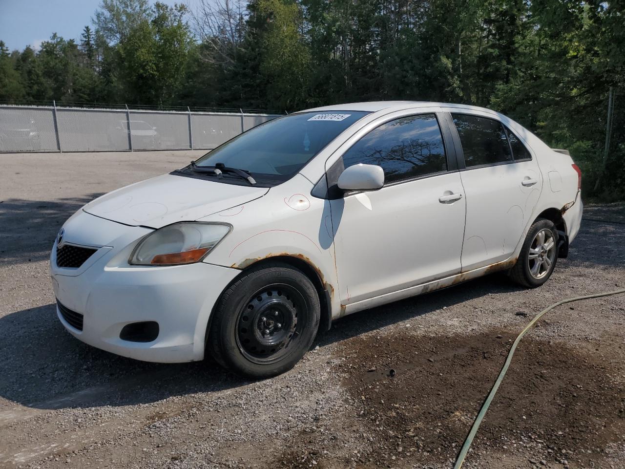 TOYOTA YARIS 2009