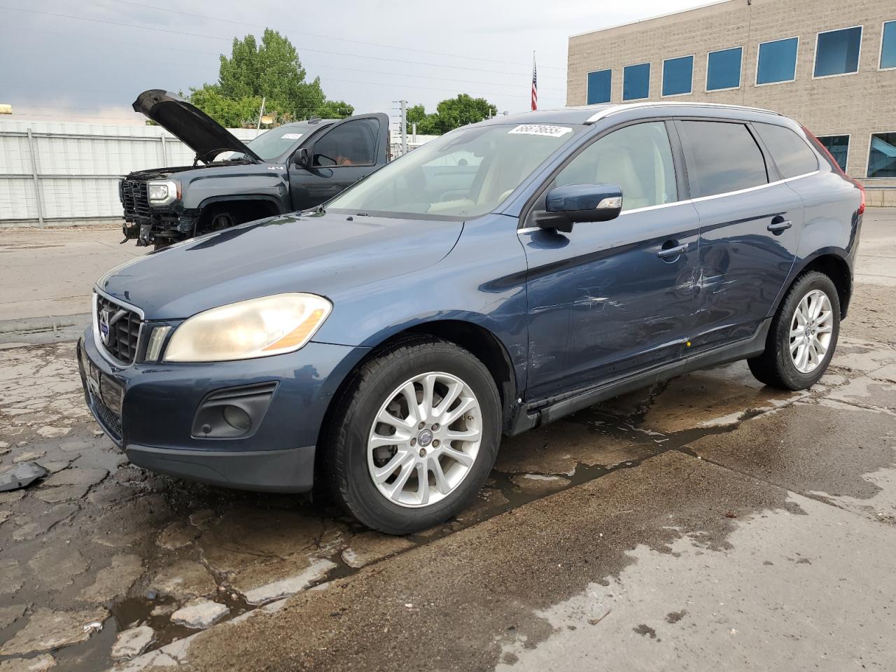 VOLVO XC60 T6 2010