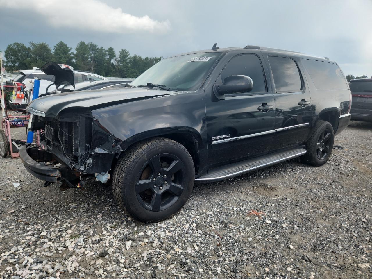 GMC YUKON XL D 2010