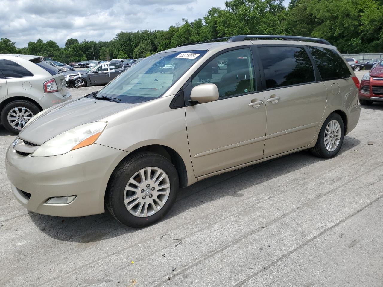 TOYOTA SIENNA XLE 2008