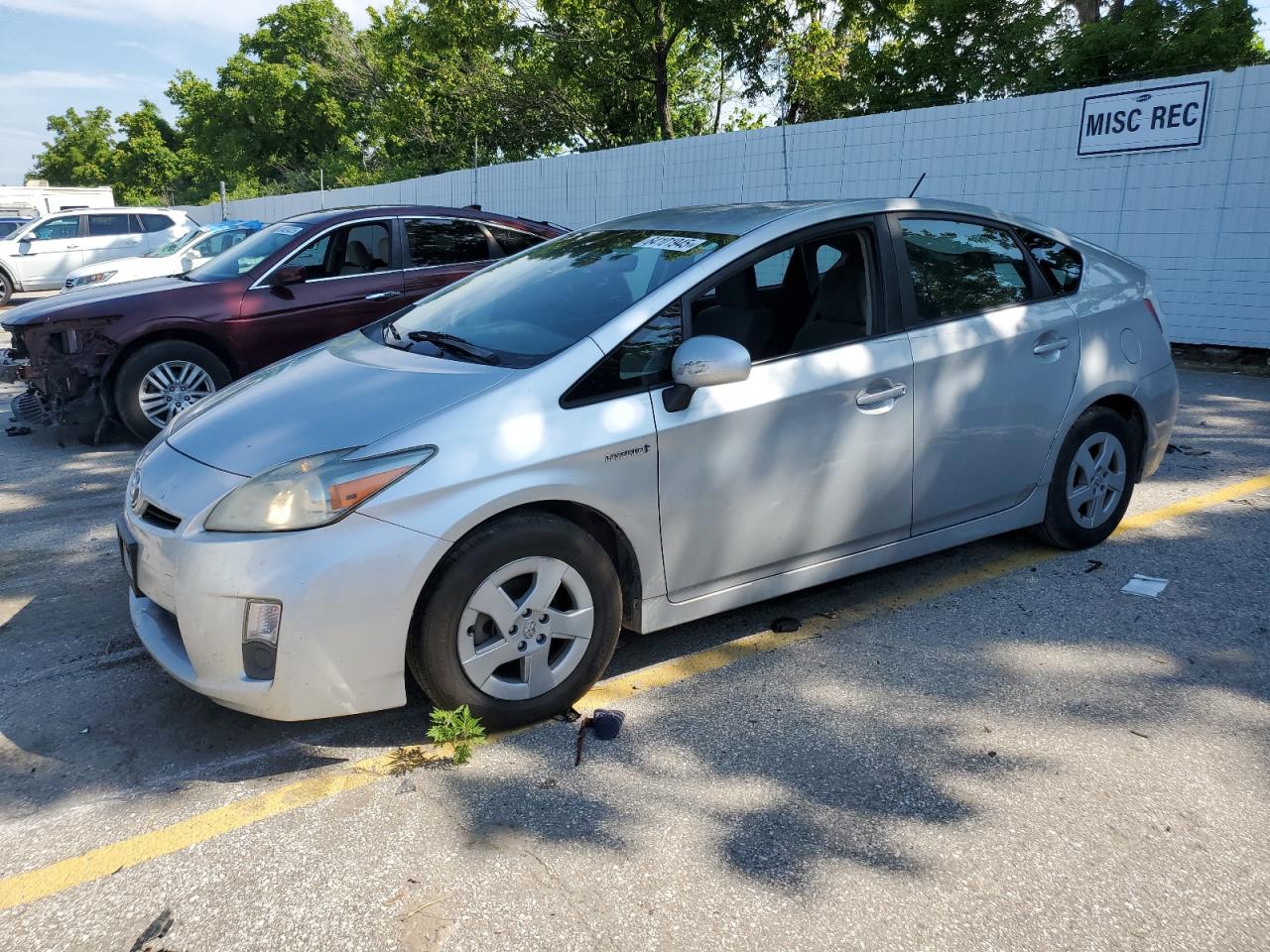 TOYOTA PRIUS 2011