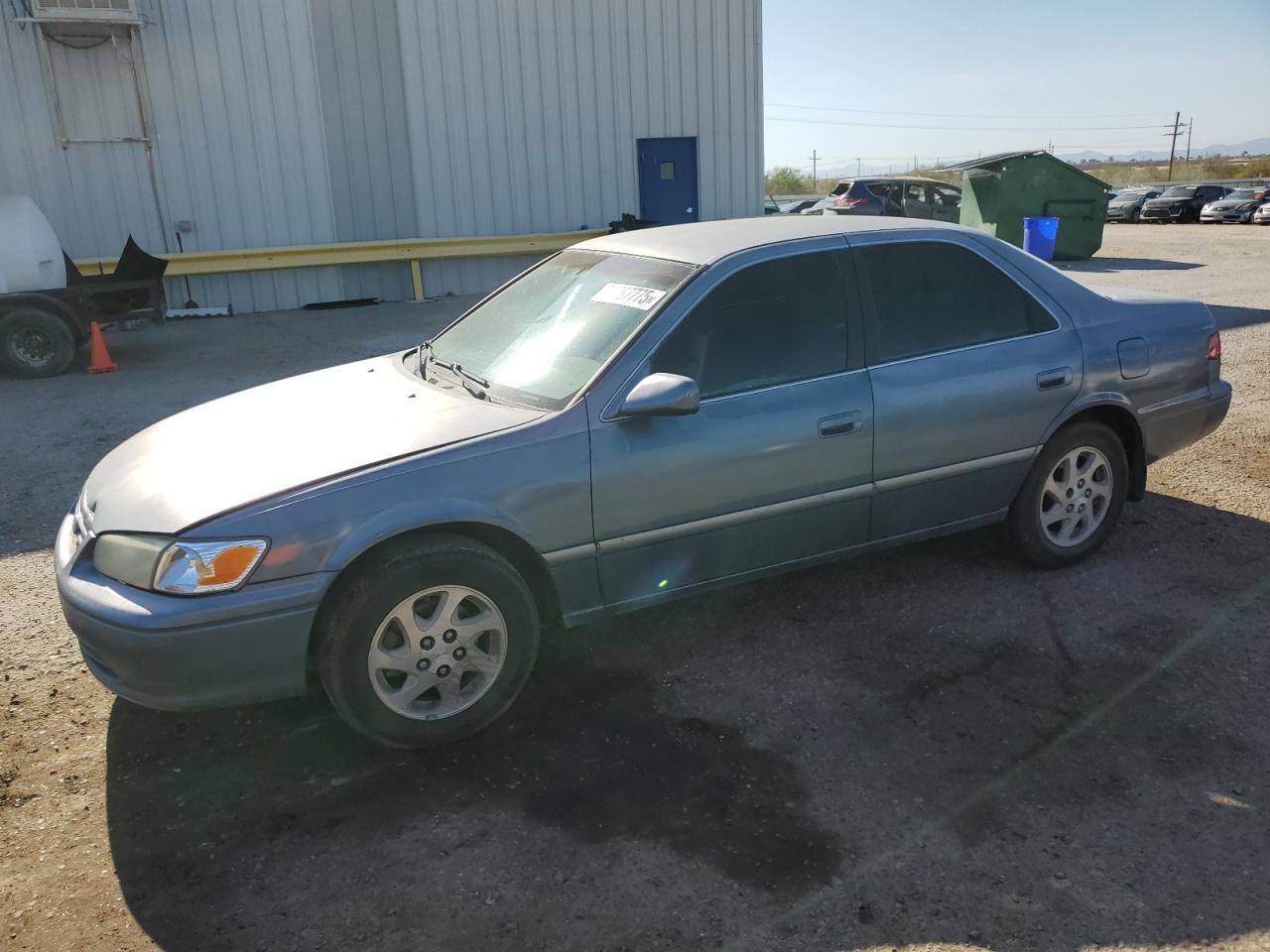 TOYOTA CAMRY LE 2000