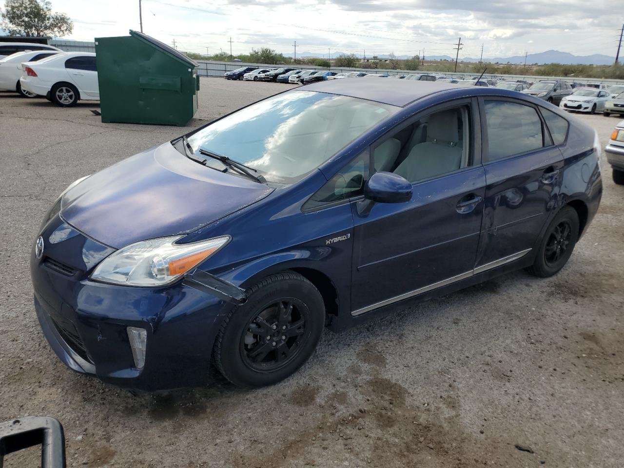 TOYOTA PRIUS 2013