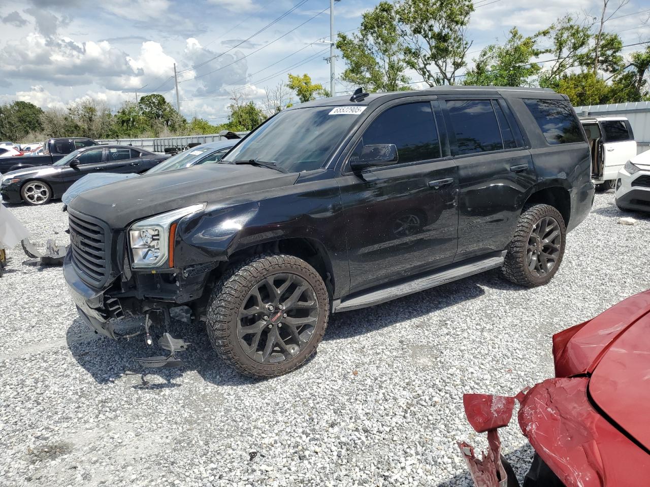 GMC YUKON SLE 2016