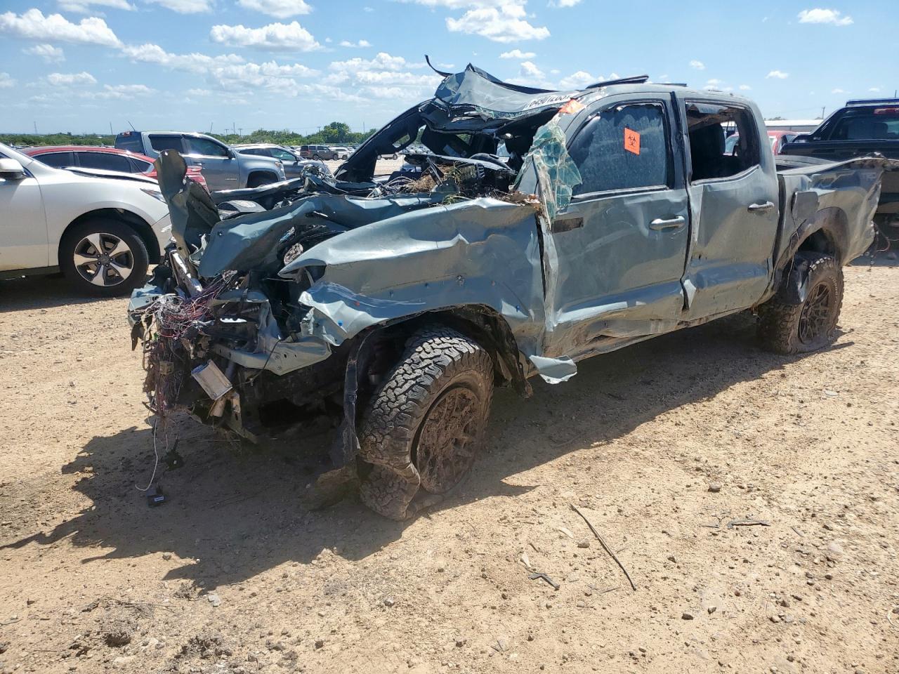TOYOTA TACOMA DOUBLE CAB 2021