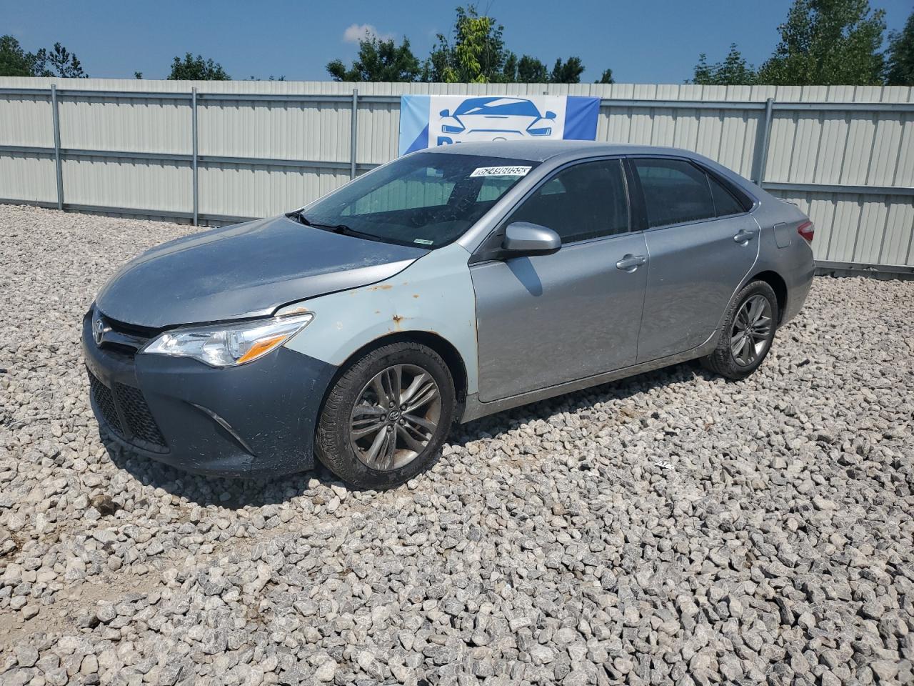 TOYOTA CAMRY LE 2016