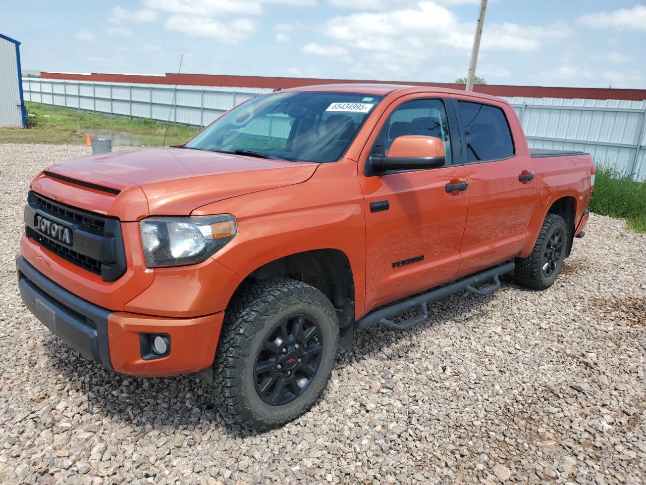 TOYOTA TUNDRA CRE 2015