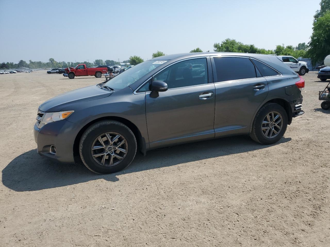 TOYOTA VENZA XLE 2016