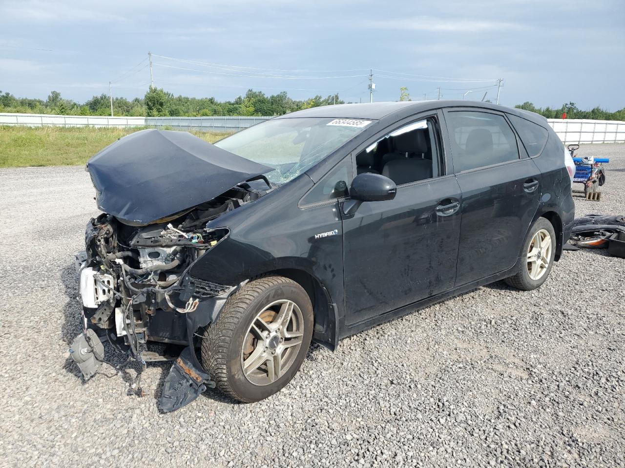 TOYOTA PRIUS V 2014