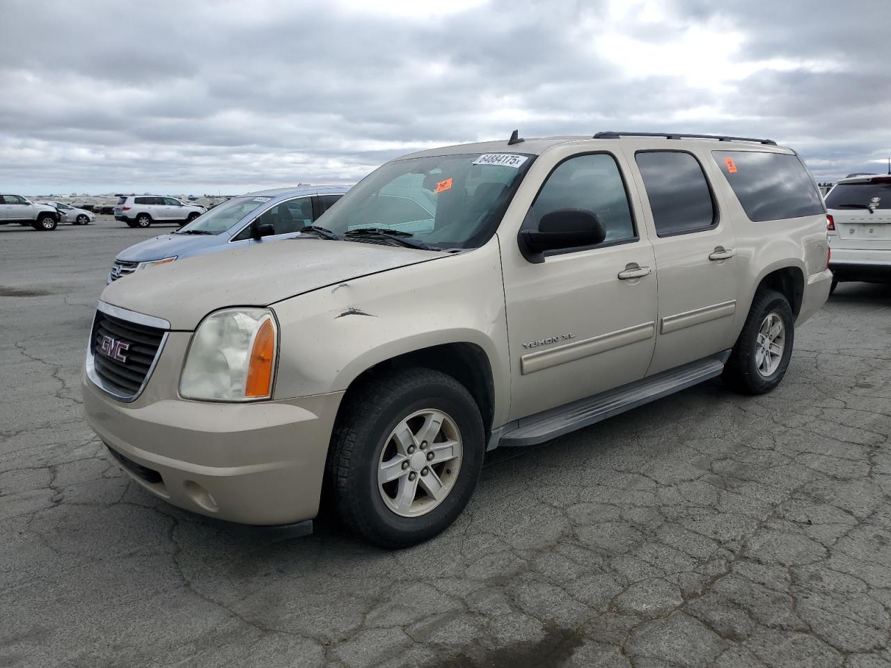 GMC YUKON XL 2011