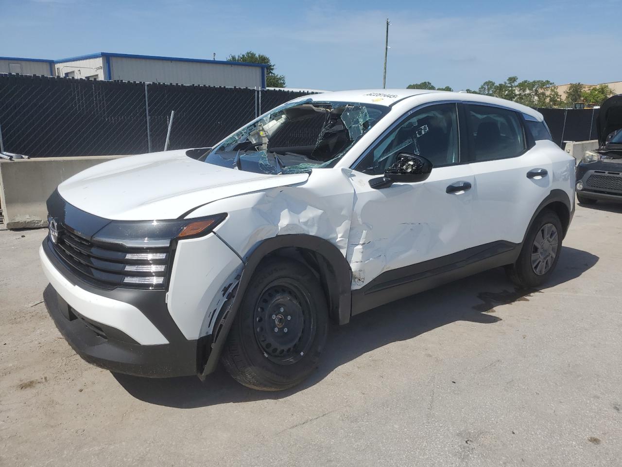NISSAN KICKS S 2025