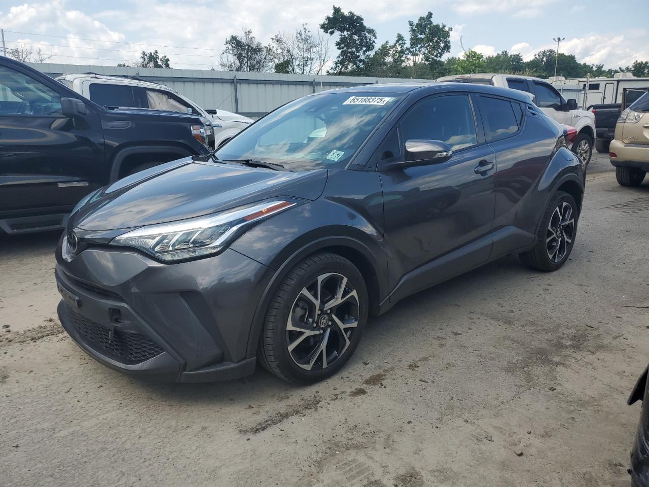 TOYOTA C-HR XLE 2022