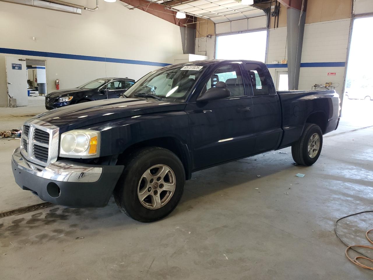 DODGE DAKOTA SLT 2005