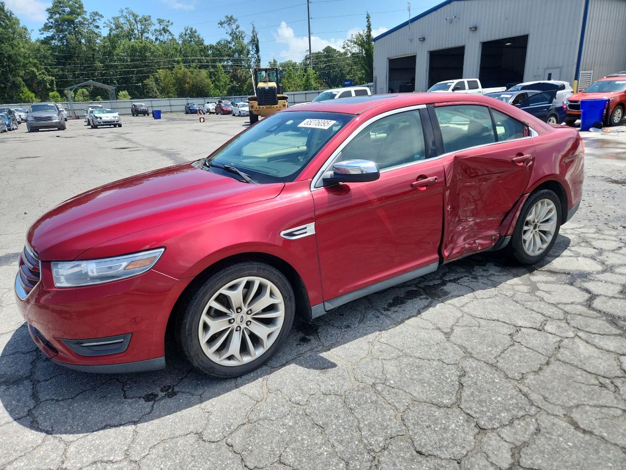 FORD TAURUS LIM 2013