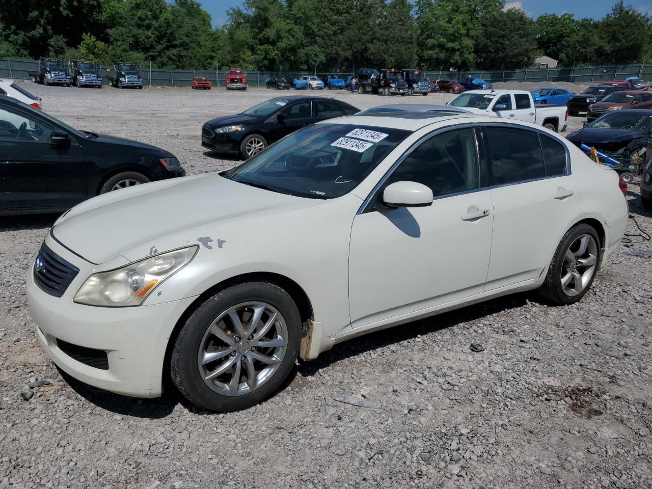 INFINITI G35 2008