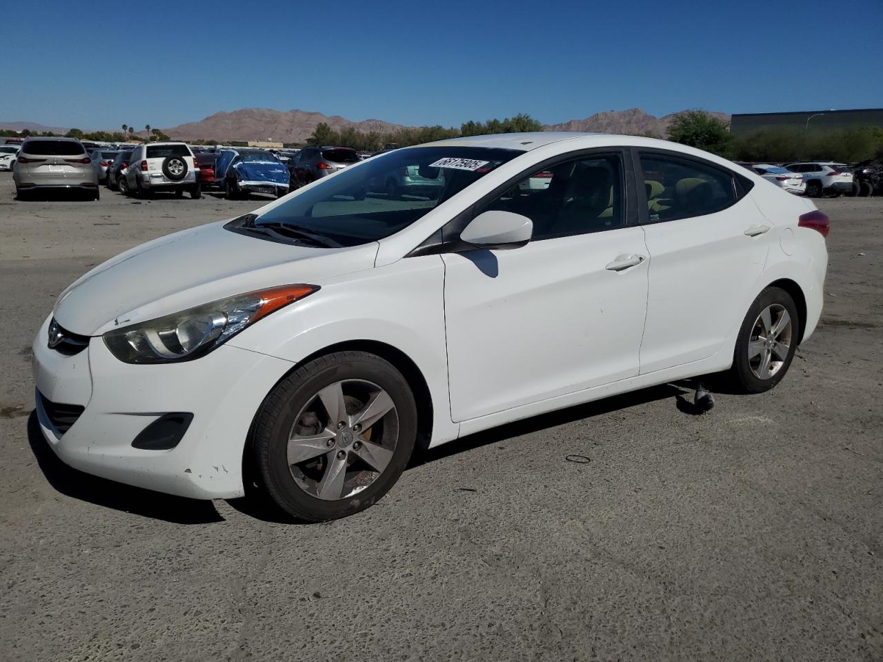 HYUNDAI ELANTRA GL 2013