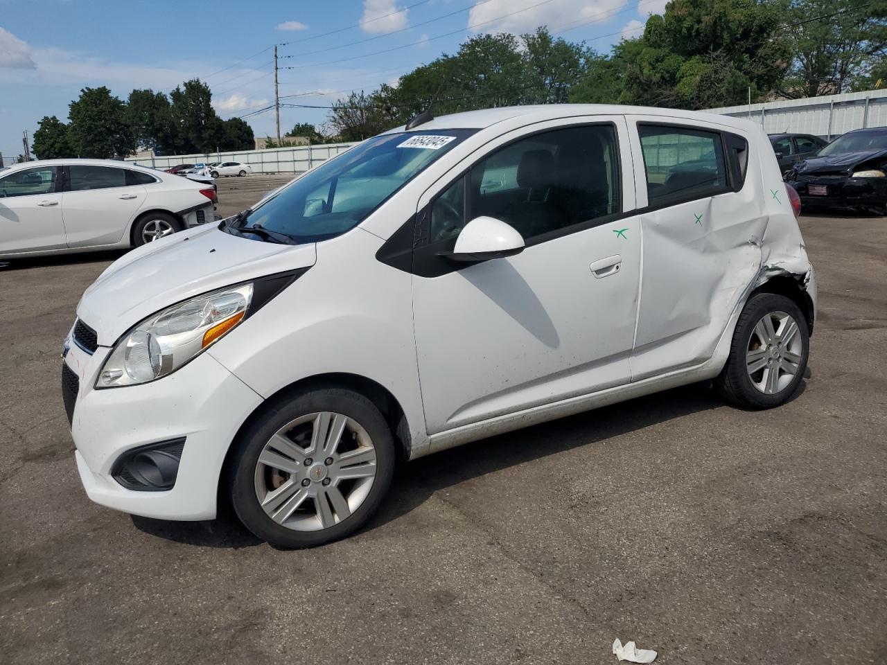 CHEVROLET SPARK 1LT 2015