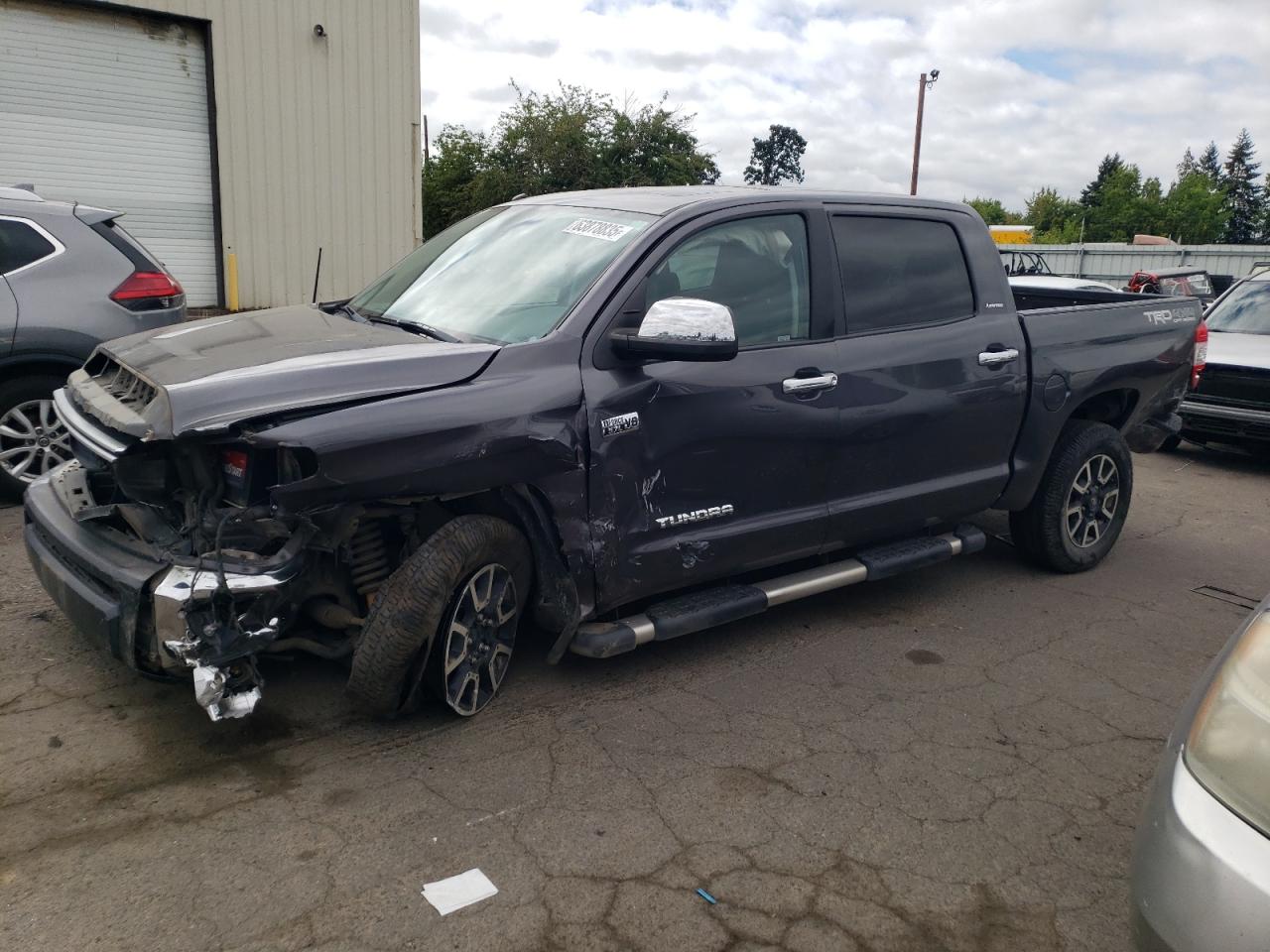 TOYOTA TUNDRA CRE 2017