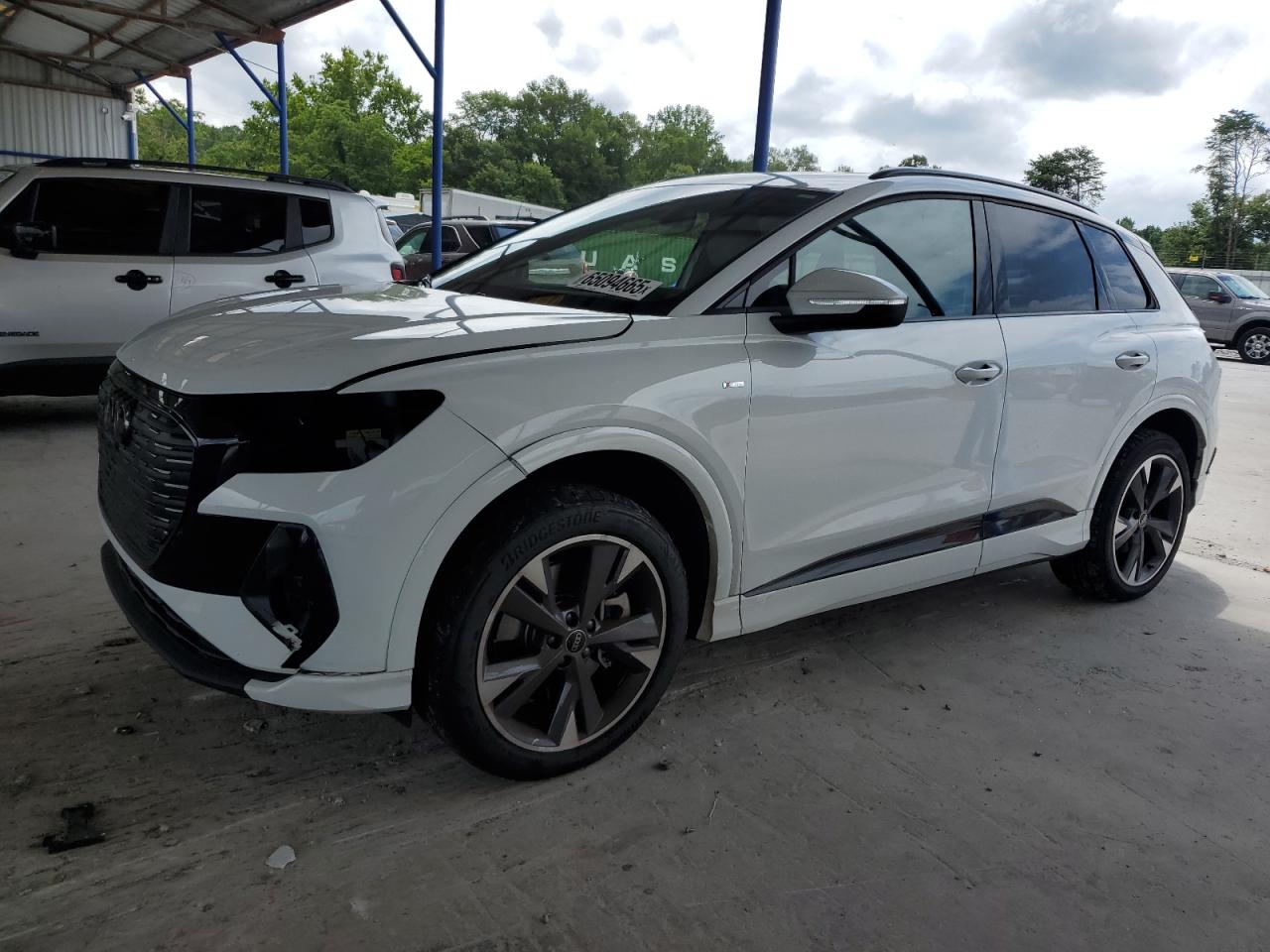 AUDI Q4 E-TRON 2024