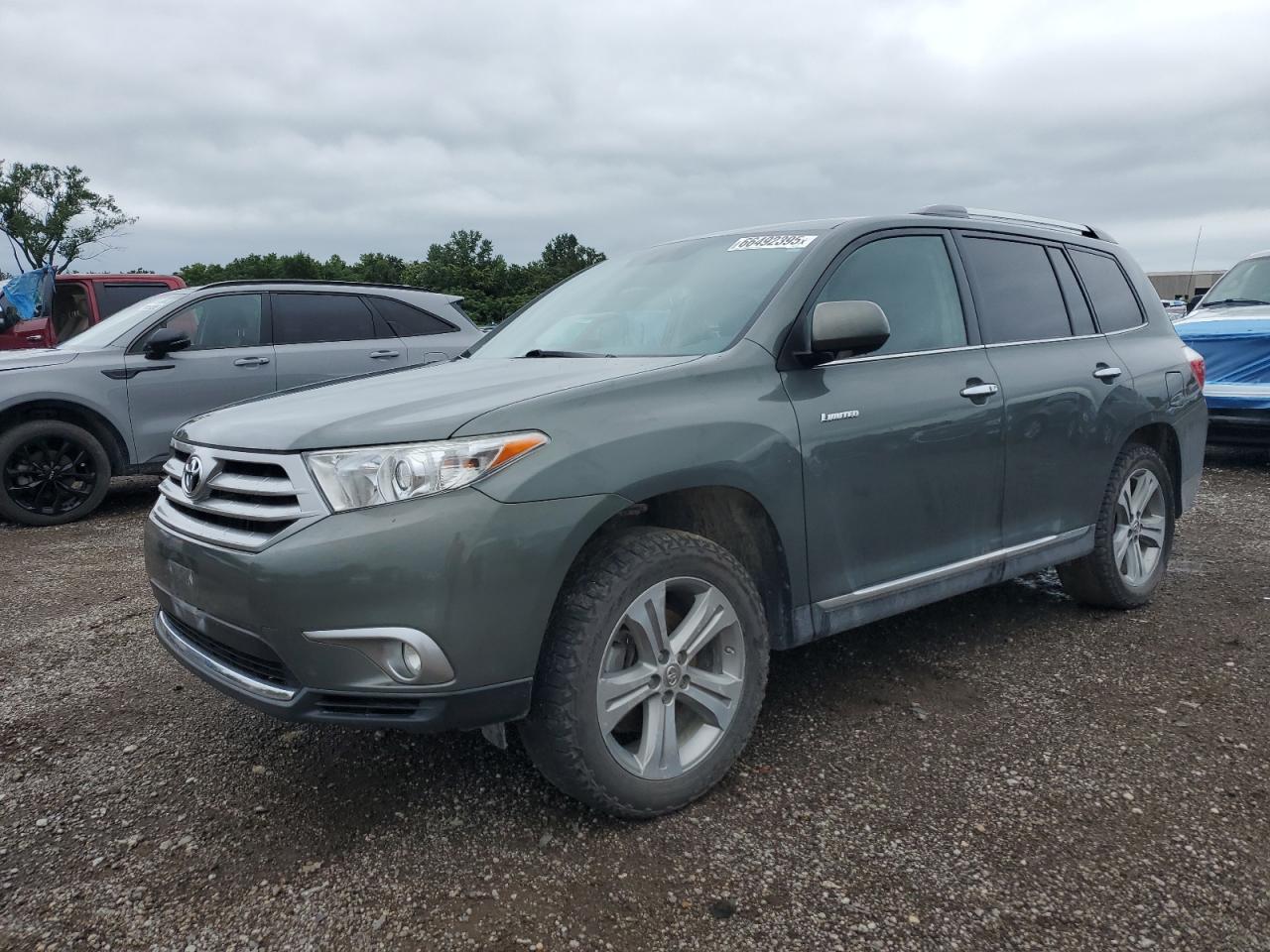 TOYOTA HIGHLANDER 2013