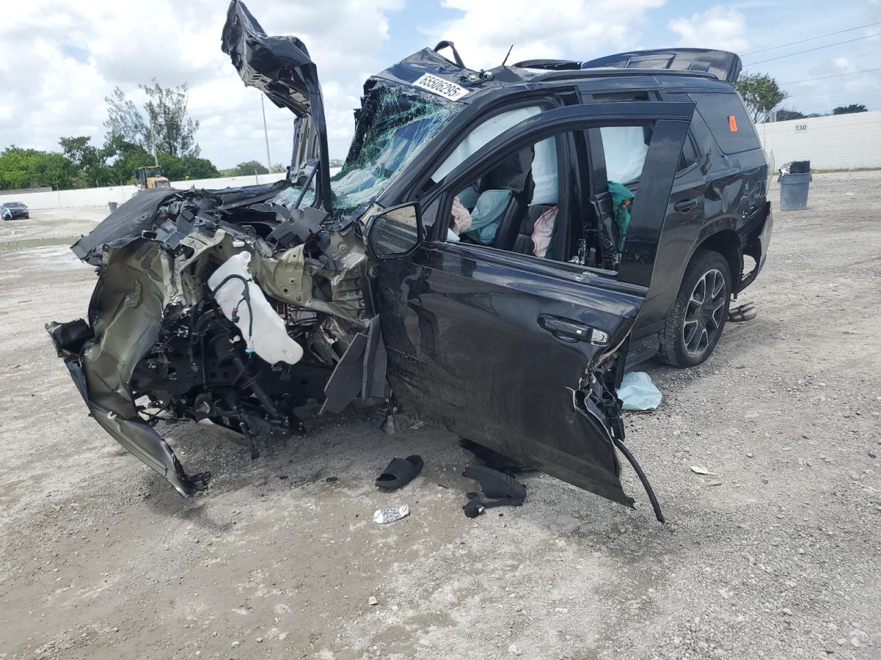 CHEVROLET TAHOE C150 2025