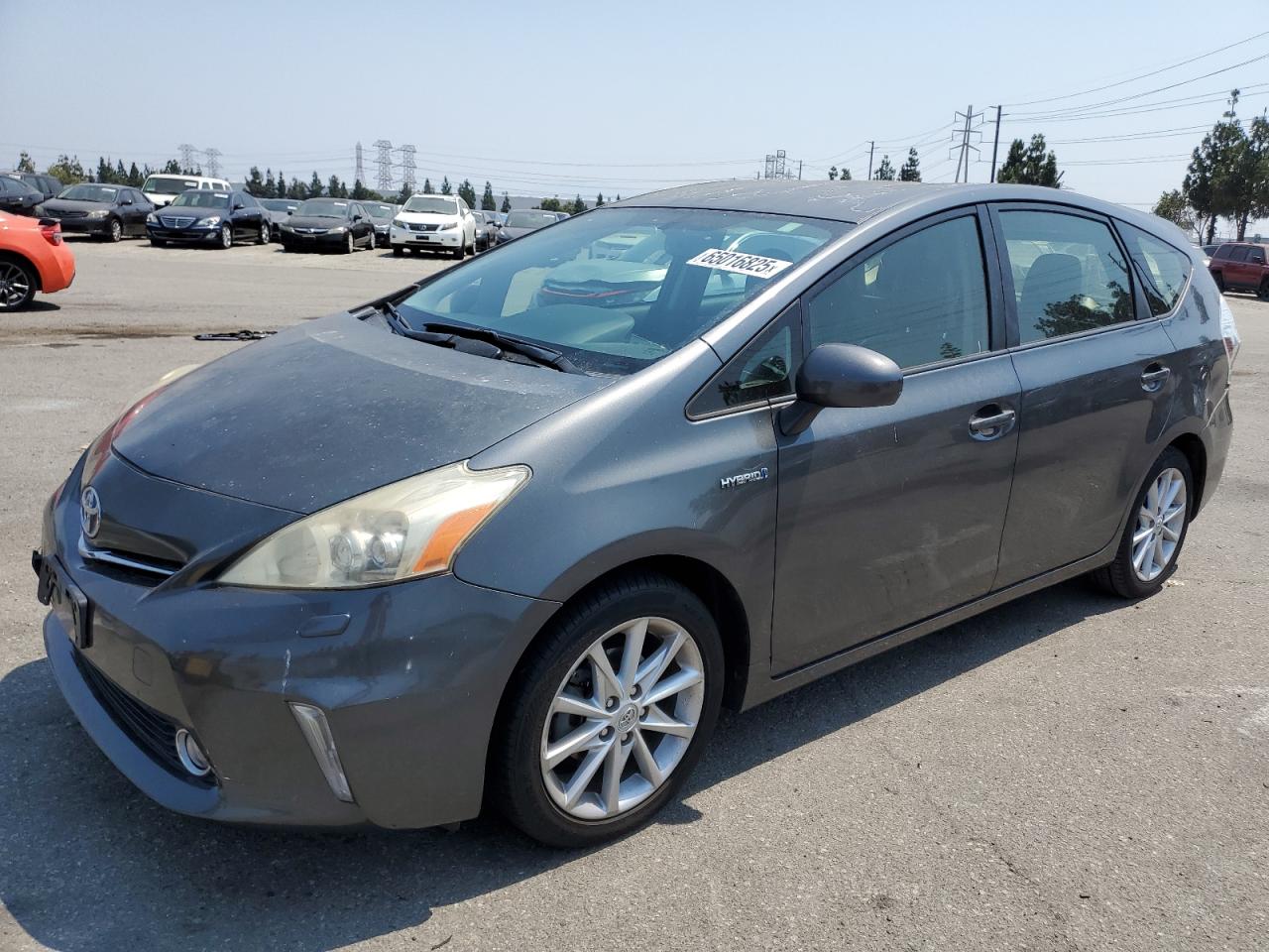 TOYOTA PRIUS V 2012