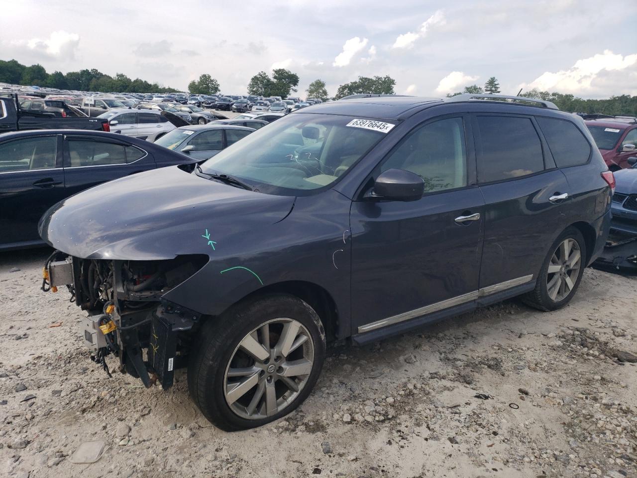 NISSAN PATHFINDER 2013