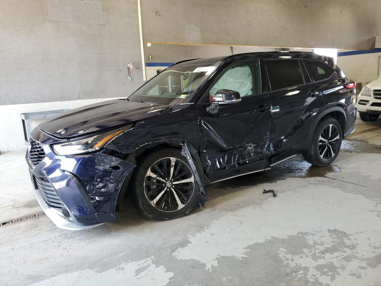 TOYOTA HIGHLANDER 2021