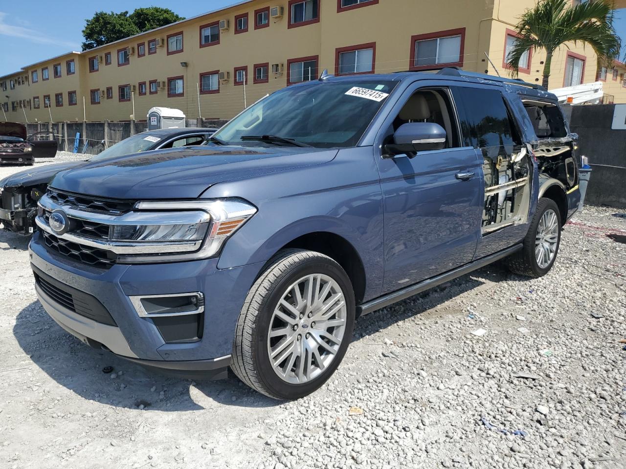 FORD EXPEDITION 2023