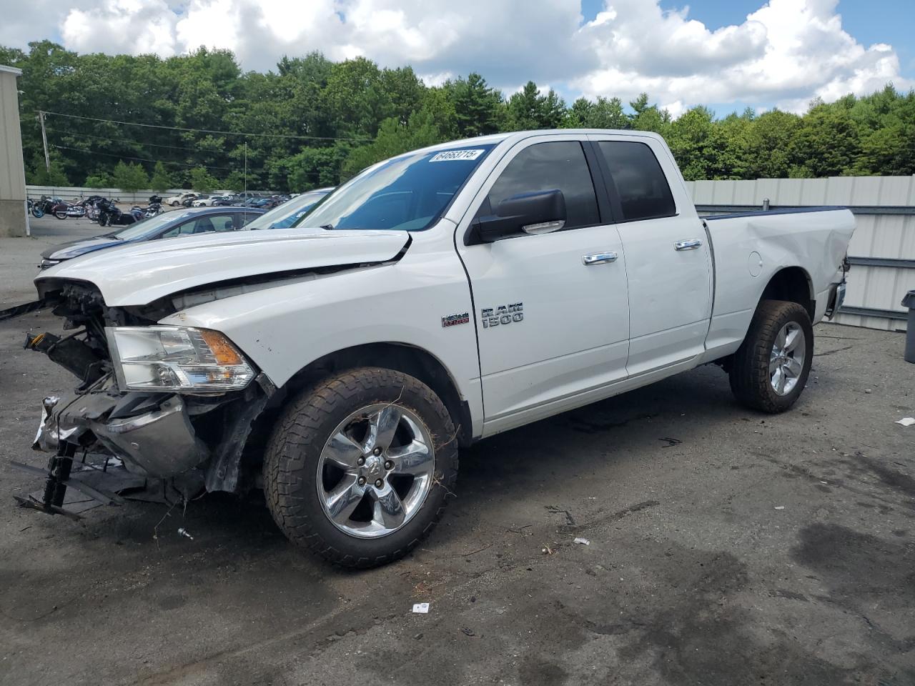 RAM 1500 SLT 2017