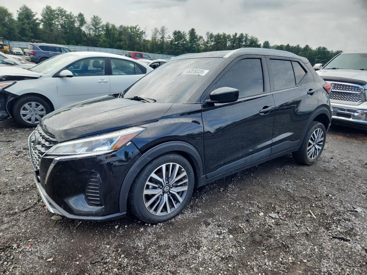 NISSAN KICKS SV 2021