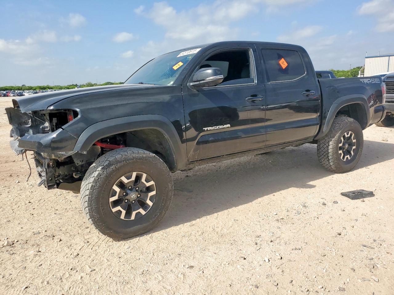 TOYOTA TACOMA DOU 2022
