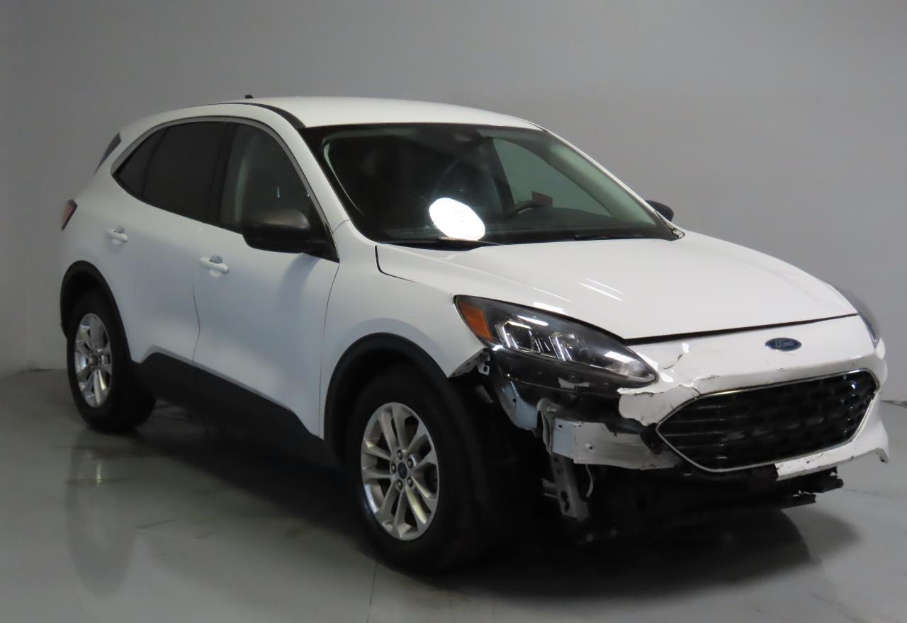 FORD ESCAPE SE 2022